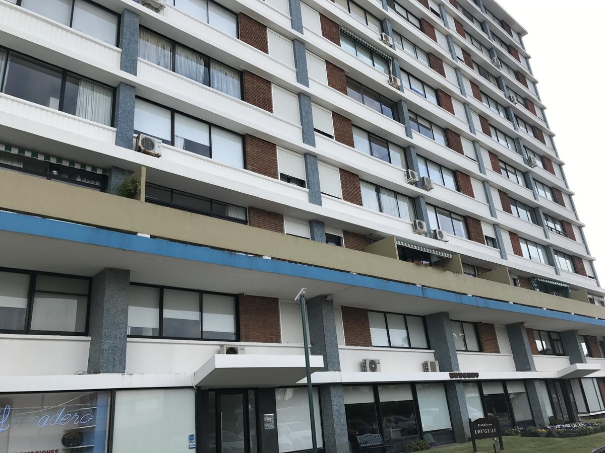 Edif Uruguay - Depto A Nuevo Appartement Punta del Este Buitenkant foto